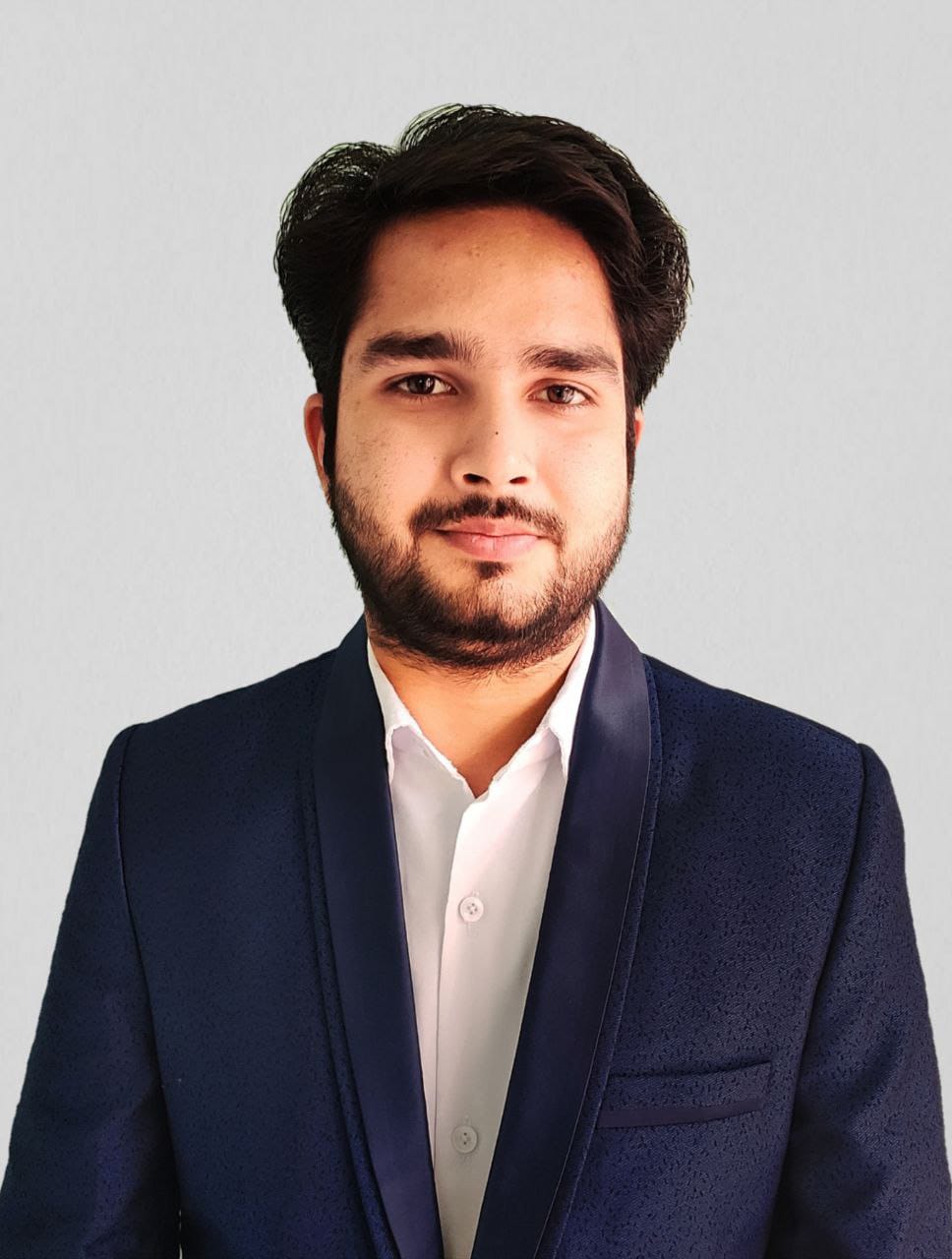 Headshot of Amit